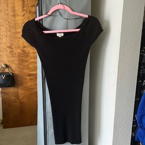 Ribbed black dress